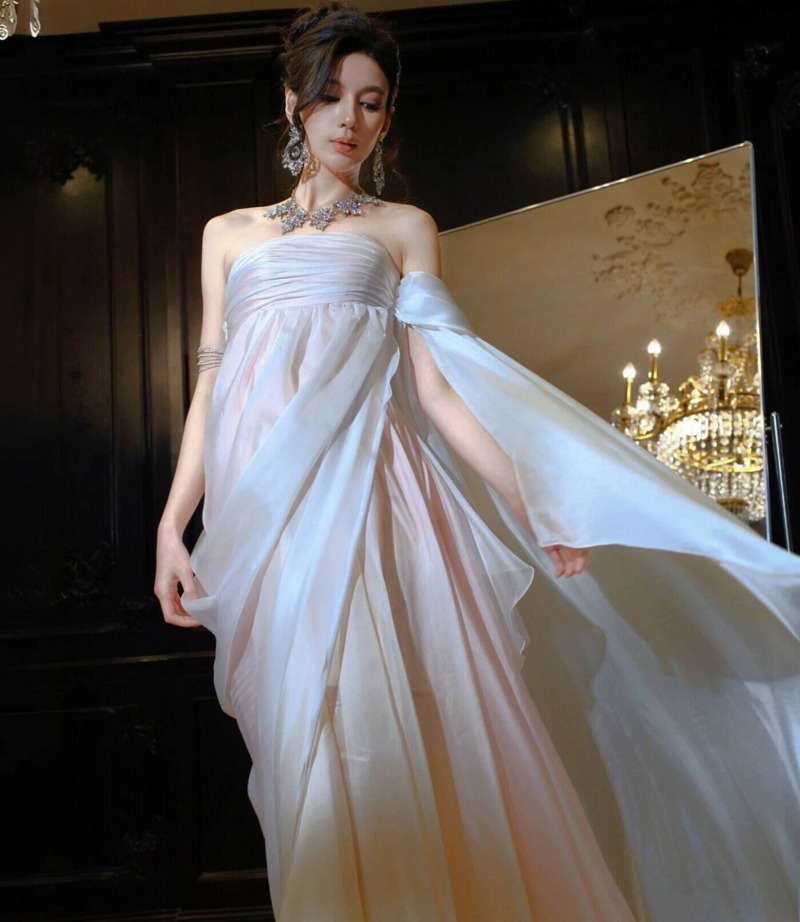 Strapless Flowy Chiffon Evenin - огляд і ціна Evening Gown